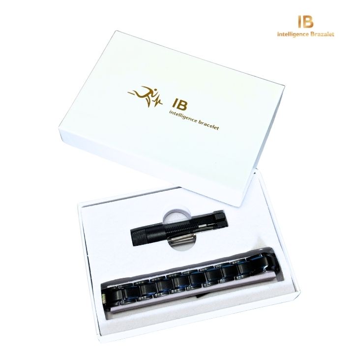 Pulsera IB magnética unisex ajustable azul y negro.