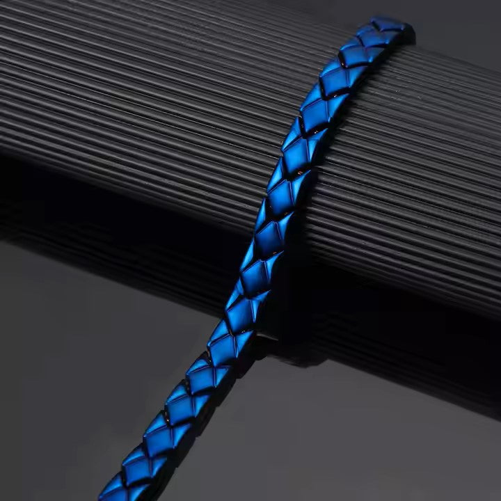 Pulsera IB magnética unisex ajustable azul.